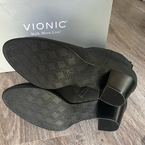 Vionic Raina Nubuck Leather Ankle Boots Size 6 - Picture 8 of 16